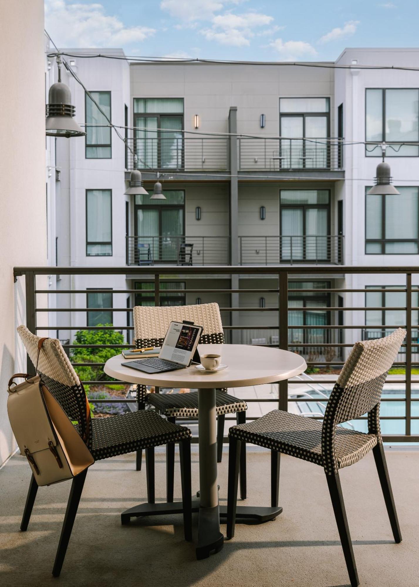 Sonder By Marriott Bonvoy Village 21 Apartments Hillsboro Village Нашвил Екстериор снимка