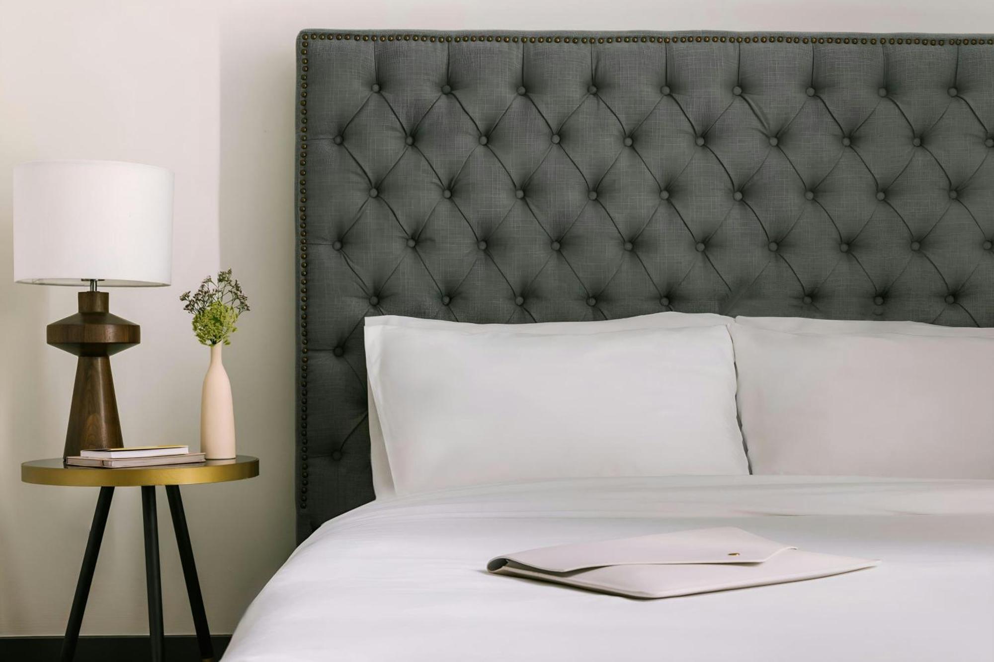 Sonder By Marriott Bonvoy Village 21 Apartments Hillsboro Village Нашвил Екстериор снимка
