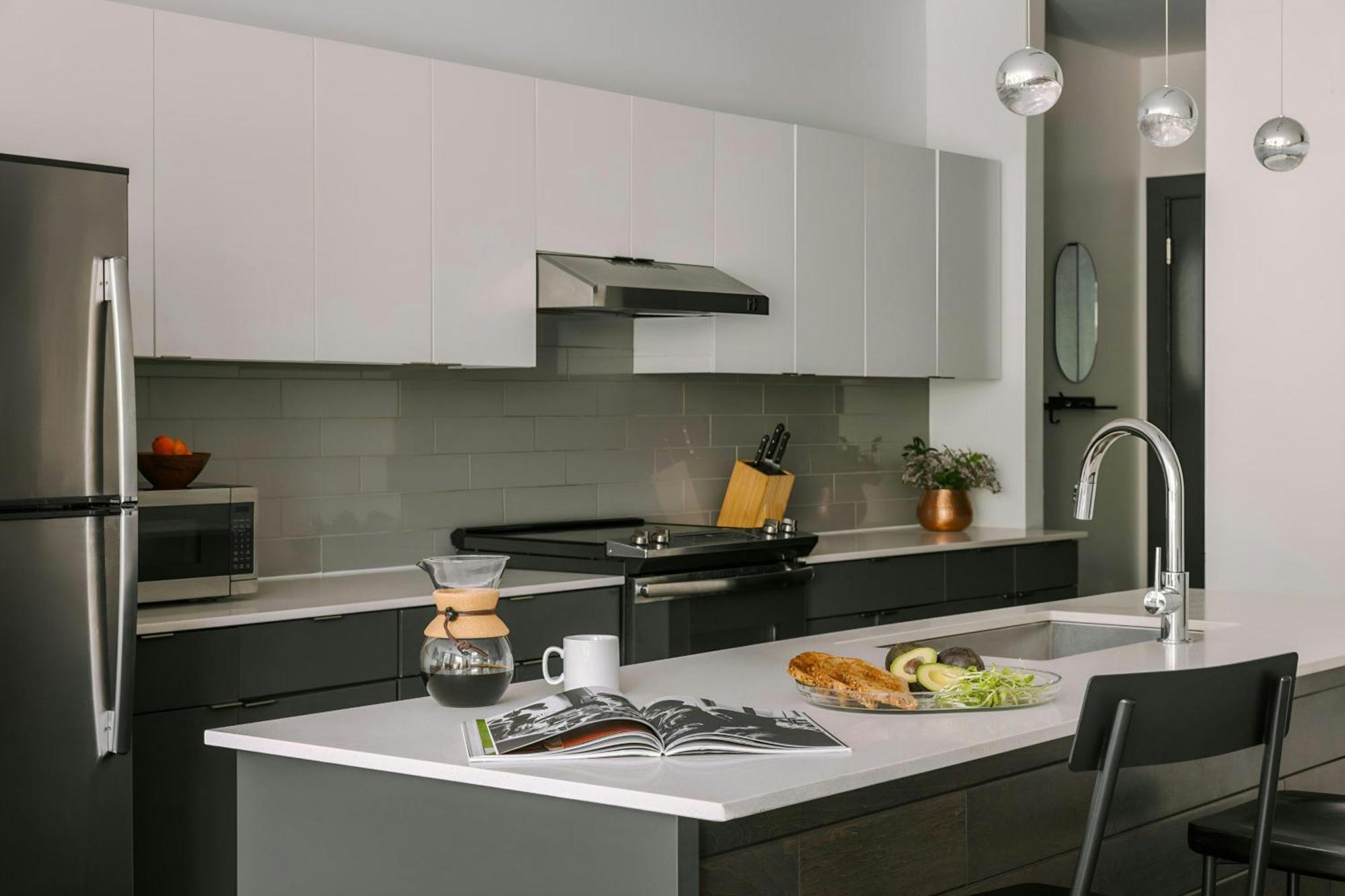 Sonder By Marriott Bonvoy Village 21 Apartments Hillsboro Village Нашвил Екстериор снимка